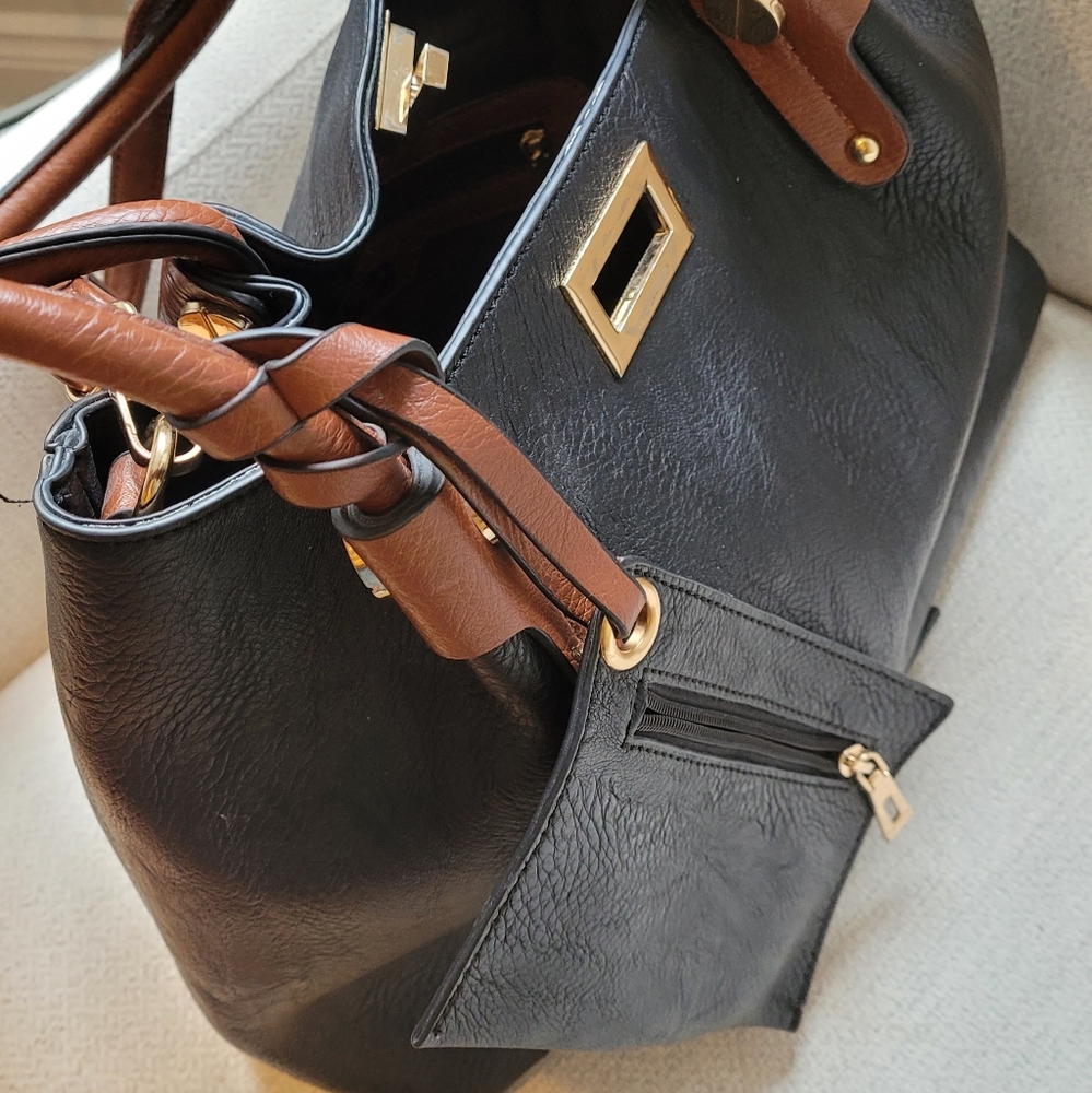 Kathy Ireland bag